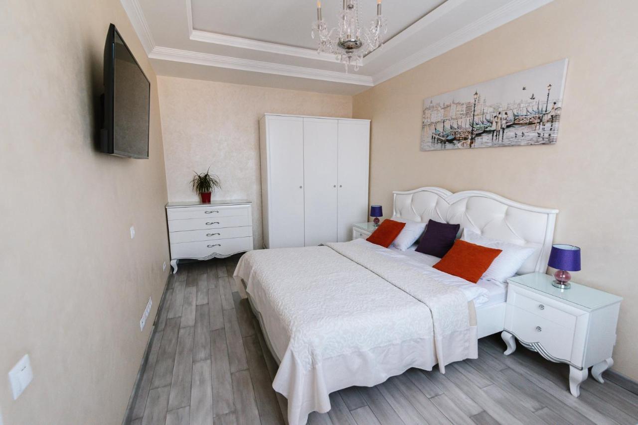 Luxury For Business & Pleasure Royal 3 Lejlighed Kiev Eksteriør billede